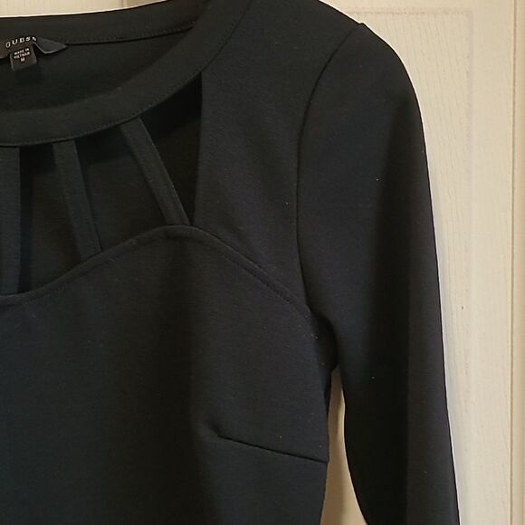 GUESS Black 3/4 Bodice  Shirt with Cut-outs - Size M - Picture 4 of 6